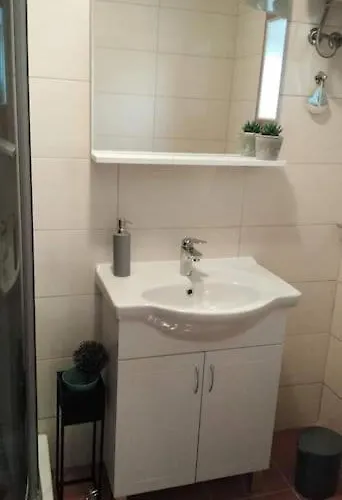 Joskić Nedaleko Plaže